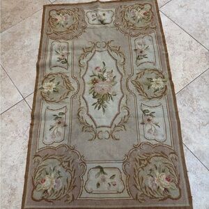 Vintage French Floral Aubusson-Style Area Rug table runner neutral colors